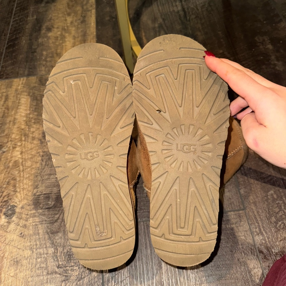 UGG Tall Boots - Picture 5 of 5